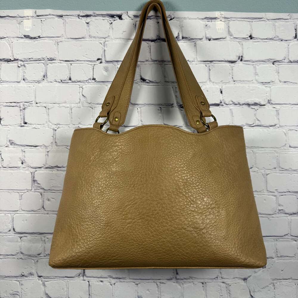 White Mountain Tan Leather Purse - Picture 3 of 7